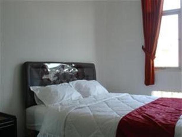 Providence Homestay สุราบายา ห้อง รูปภาพ
